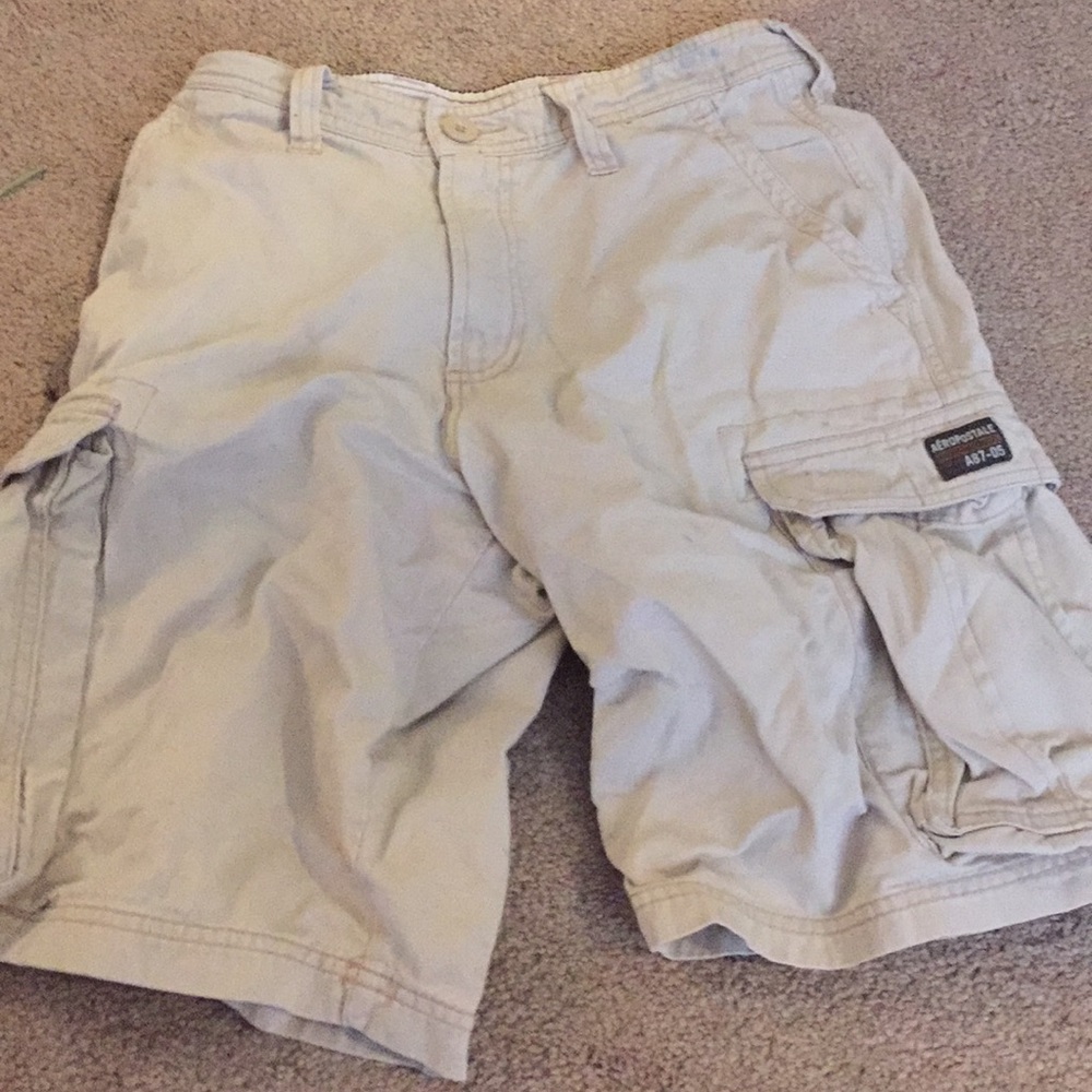 Khaki Aeropostale Cargo Shorts